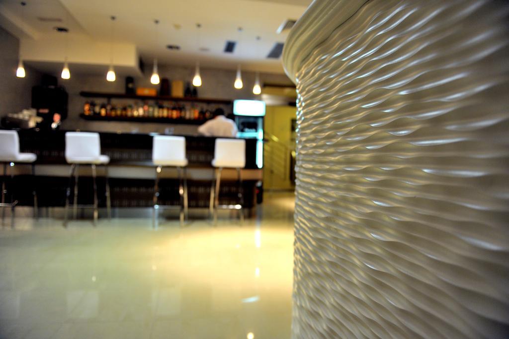 Hotel Terra Novalja Buitenkant foto